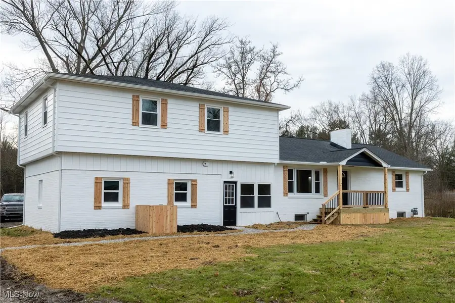 12966 Edison Ne Street, Alliance, OH 44601 - Image #2