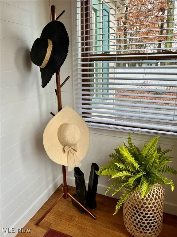 5589 Middletown E Road, New Middletown, OH 44442 - Image #2