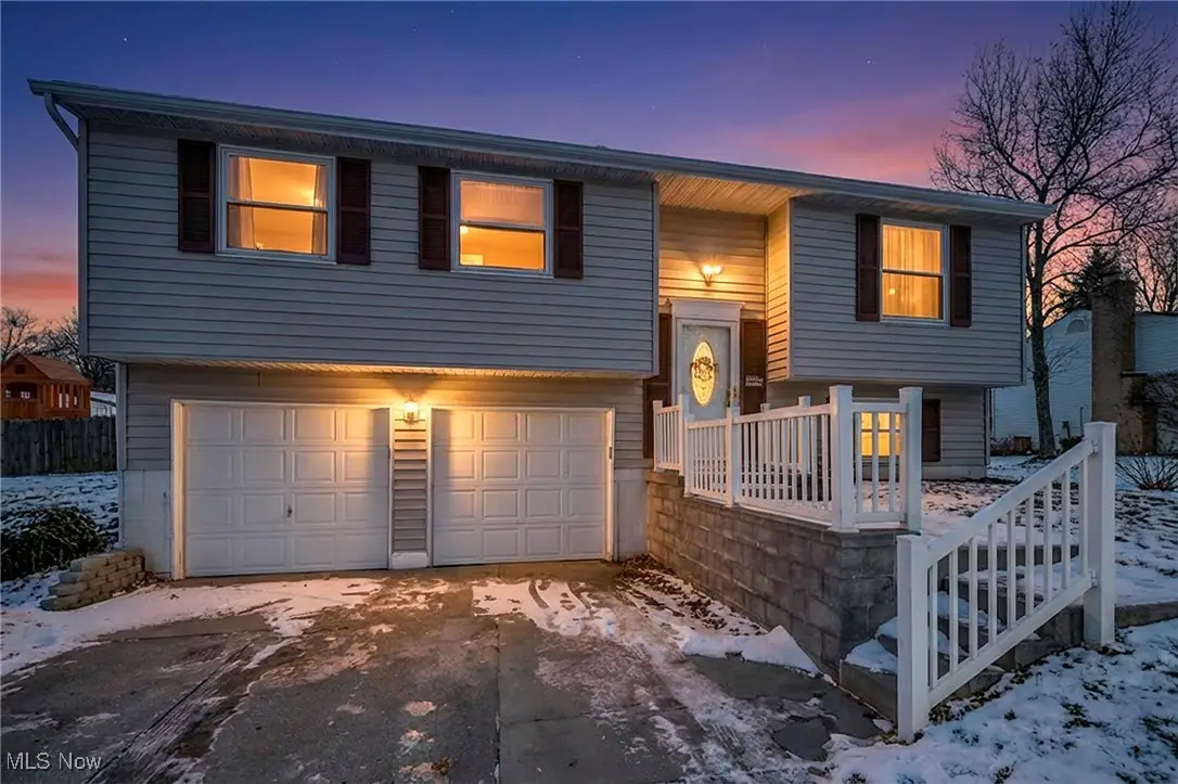 1690 Cloverview Drive, Uniontown, OH 44685 - #1