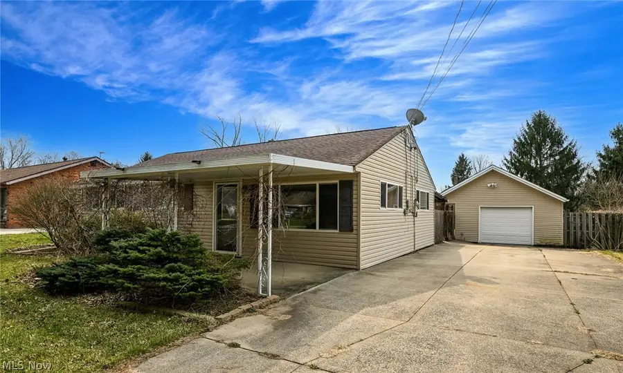 1922 Edgewood Drive, Twinsburg, OH 44087 - #2