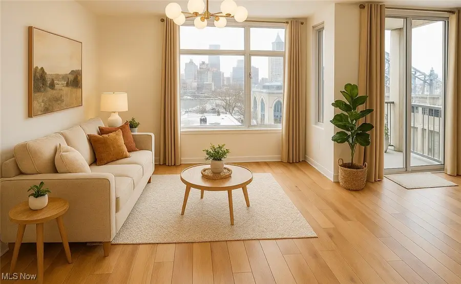 2222 Detroit Avenue #810, Cleveland, OH 44113 - Image #3