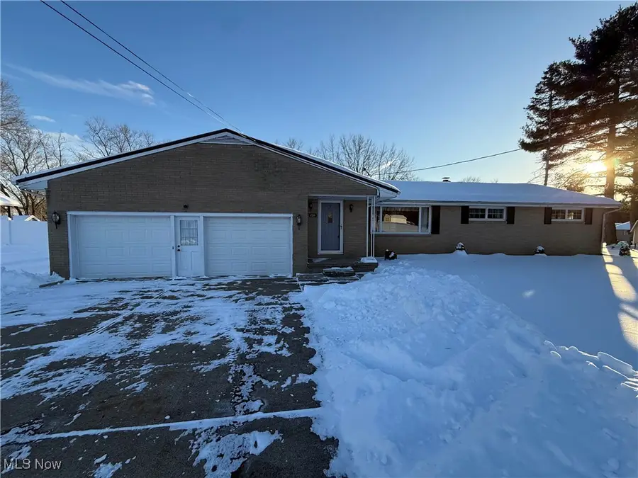 2358 Terrain Se Street, Magnolia, OH 44643 - Image #2