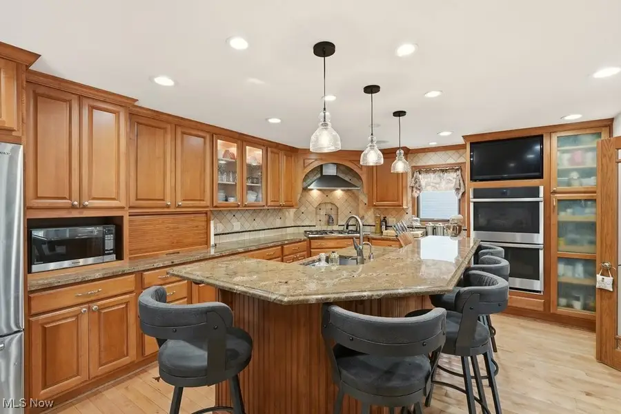 8546 Shorthorn Drive, Northfield, OH 44067 - Image #3