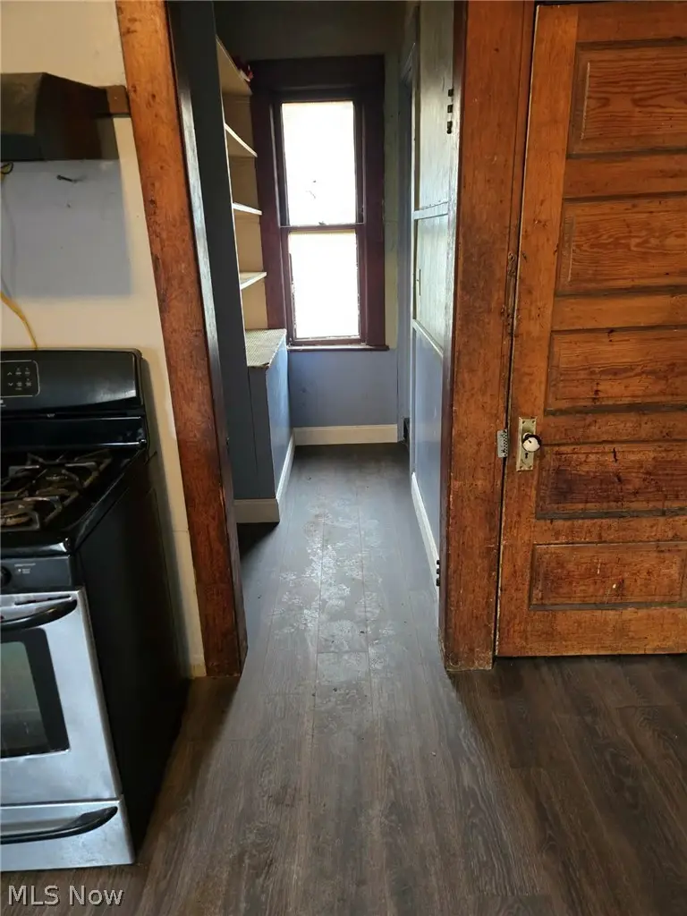 3196 W 46th Street, Cleveland, OH 44102 - #3