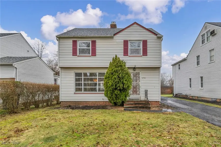 3753 Berkeley Road, Cleveland Heights, OH 44118 - Image #2