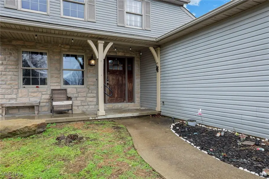 390 Spring Valley Drive, Zanesville, OH 43701 - Image #3