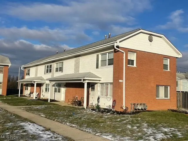 129 Buckeye Circle, Columbus, OH 43217 - Image #1