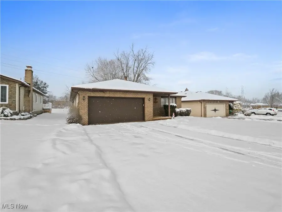 4250 Dawncliff Drive, Brooklyn, OH 44144 - Image #3