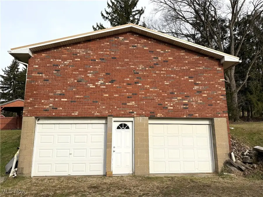 130 Hedges Drive, Wellsburg, WV 26070 - #3