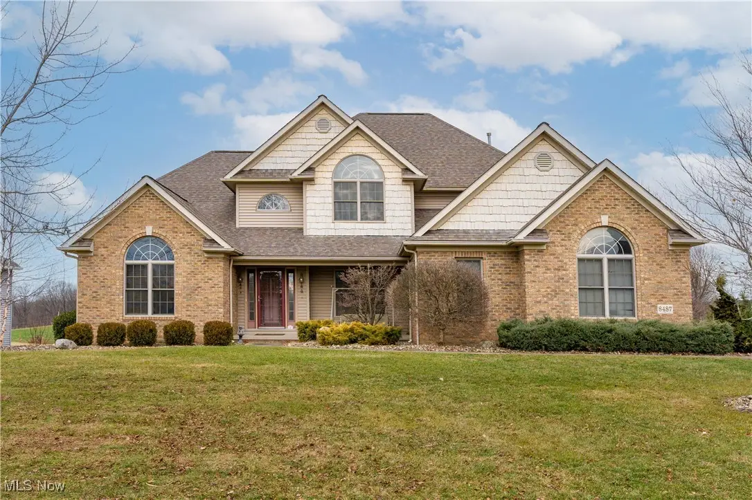 8487 Sandbridge Nw Street, Massillon, OH 44646 - Image #1