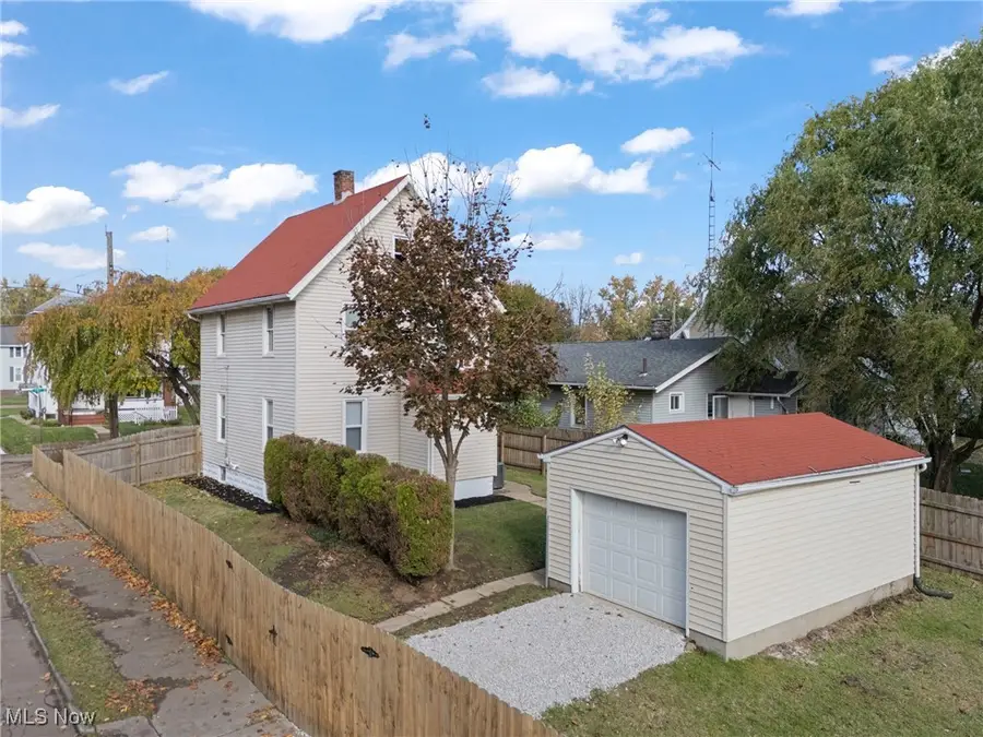 1602 18th Ne Street, Canton, OH 44705 - Image #3