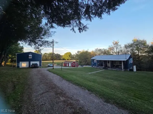 2659 Sixth Street, New Cumberland, WV 26047