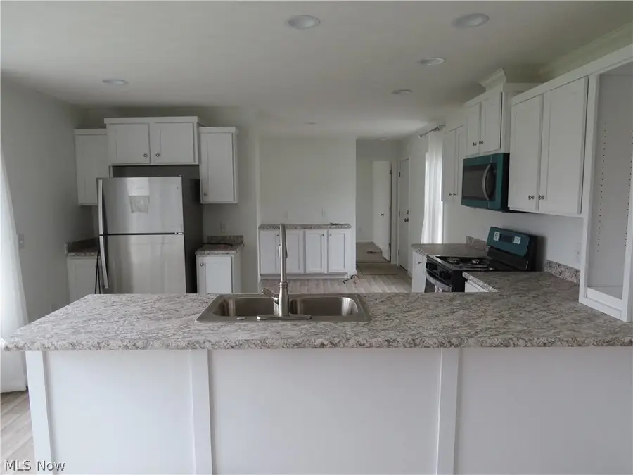 2665 Eagle Point Drive, Madison, OH 44057 - #3