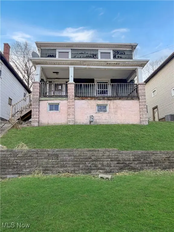 2957 Elm, Weirton, WV 26062