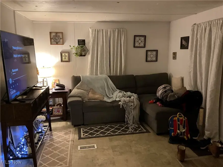 39 W Washburn Street, New London, OH 44851 - Image #3