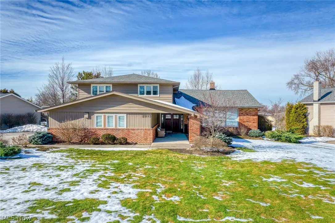 25113 Bridgeton Drive, Beachwood, OH 44122 - #1