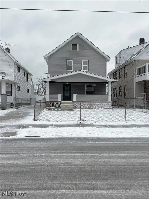 2191 W 100th Street, Cleveland, OH 44102