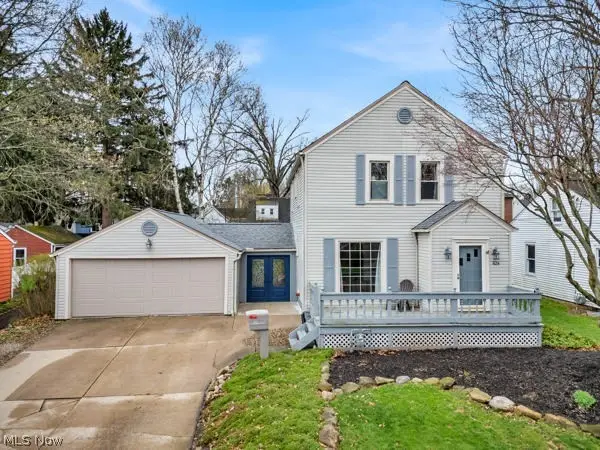 624 E Ford Avenue, Barberton, OH 44203