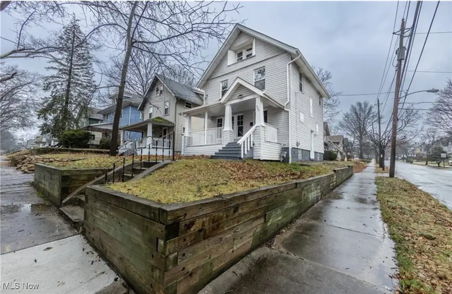 985 Bloomfield Avenue, Akron, OH 44302 - #2