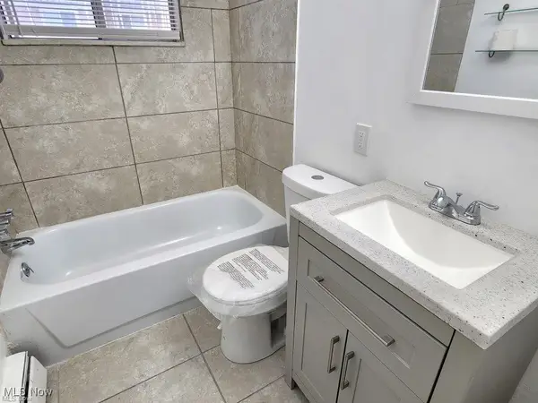 419 Center Road, Bedford, OH 44146