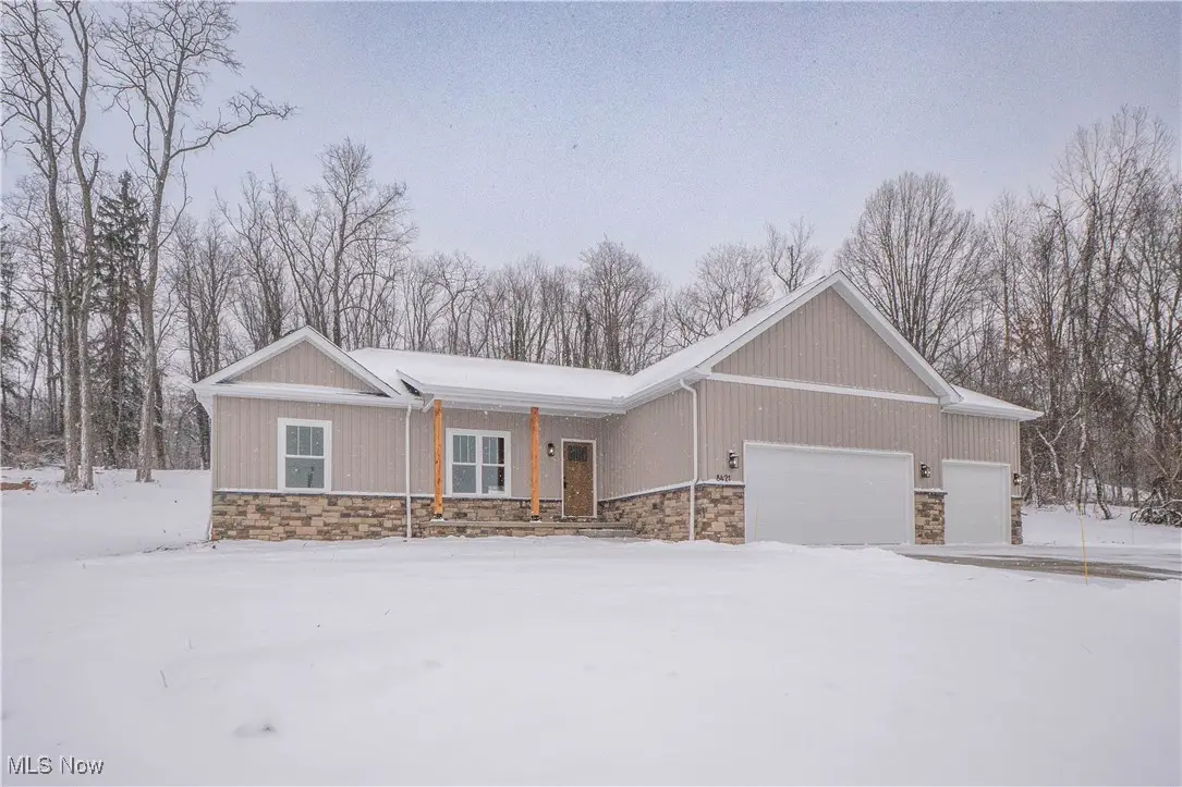8421 Wadsworth Road, Wadsworth, OH 44281 - Image #1