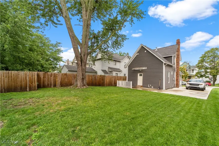 3251 Marvin Avenue, Cleveland, OH 44109 - Image #2