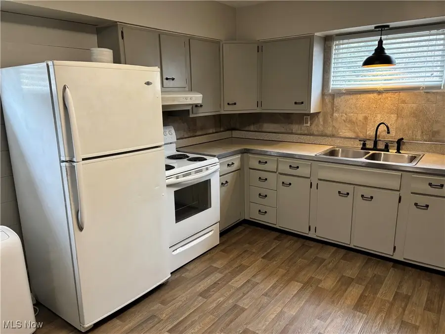 931 Mckinnon Avenue, East Liverpool, OH 43920 - Image #2