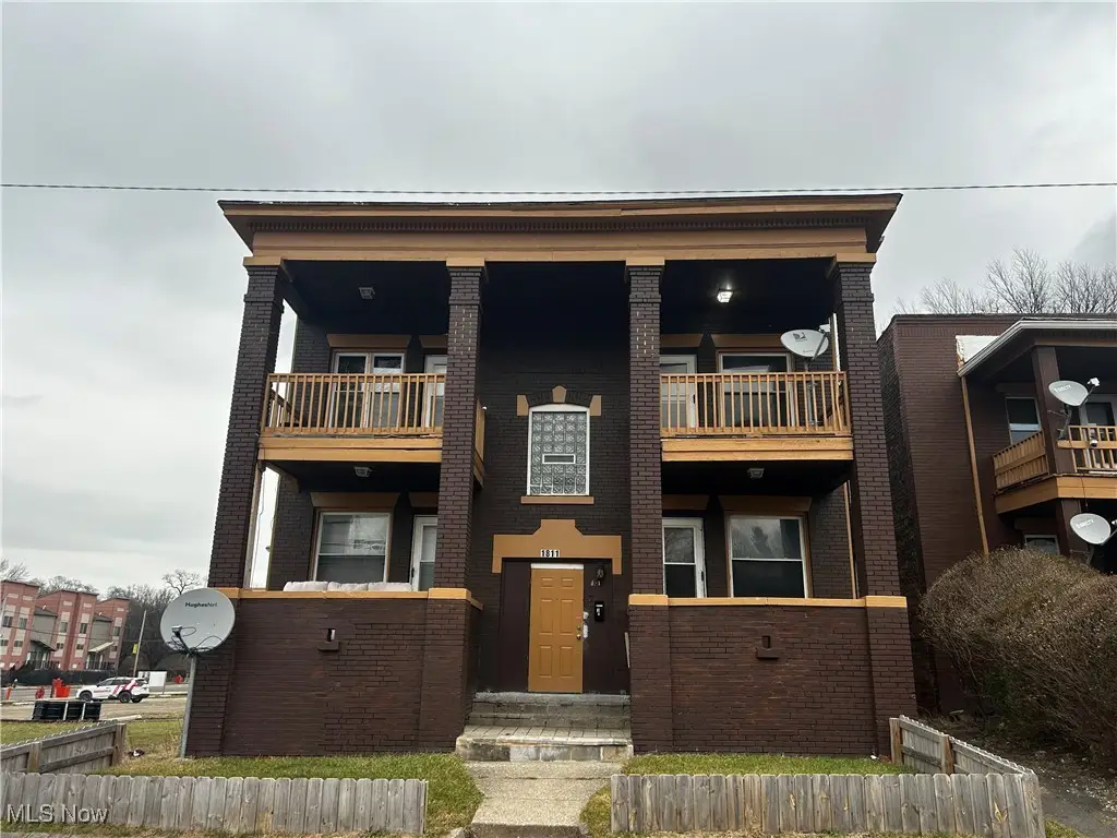 1811 Lakeview Avenue, East Cleveland, OH 44112 - Image #1