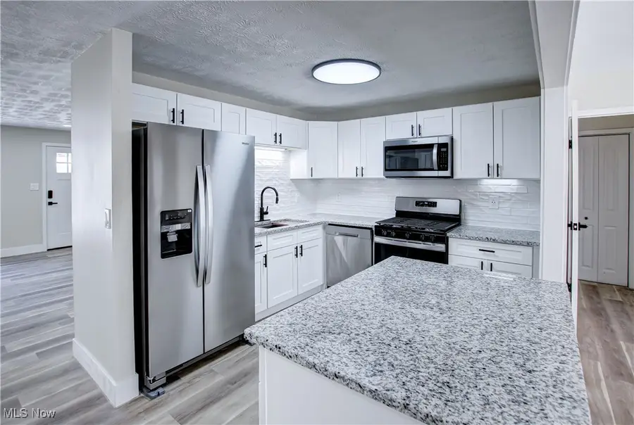 6242 Oxford Court, Bedford Heights, OH 44146 - Image #3