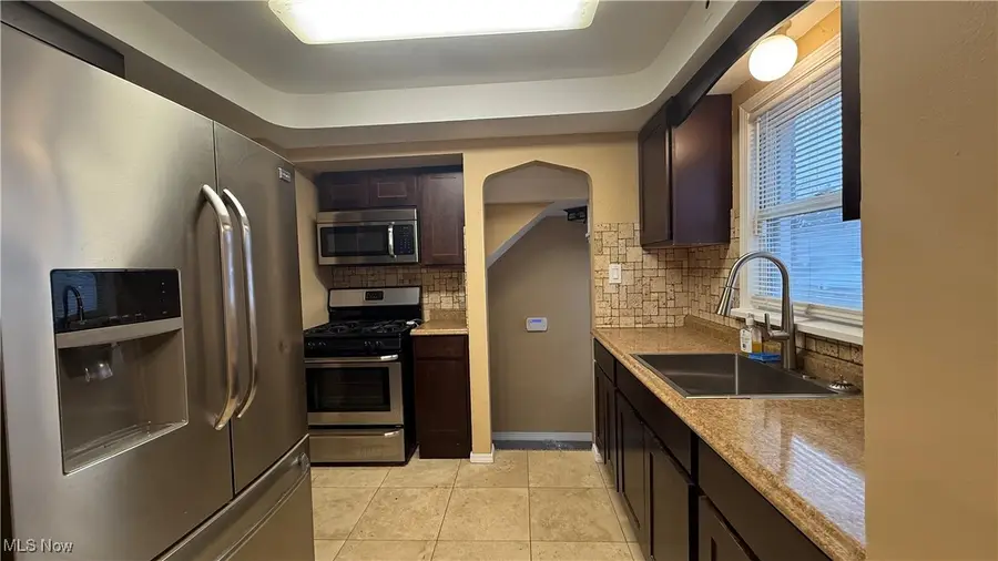 4643 E 90th Street, Garfield Heights, OH 44125 - Image #2