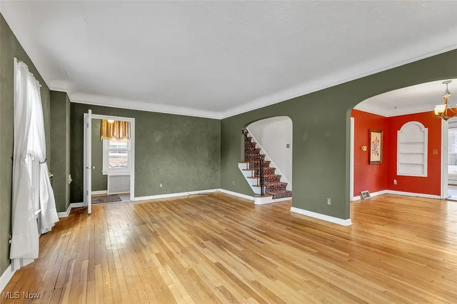 2317 Canterbury Road, University Heights, OH 44118 - Image #2