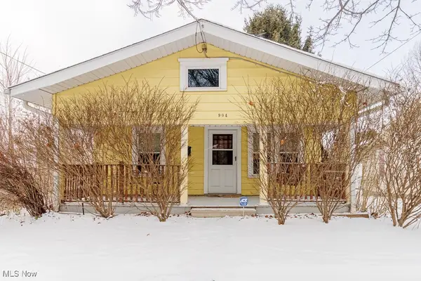 904 Davis Street, Akron, OH 44310