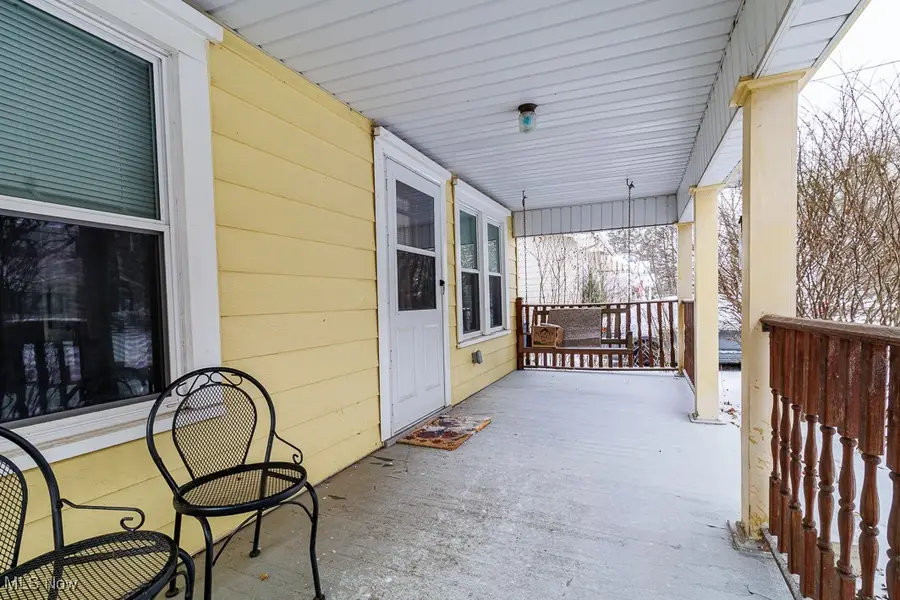 904 Davis Street, Akron, OH 44310 - #2