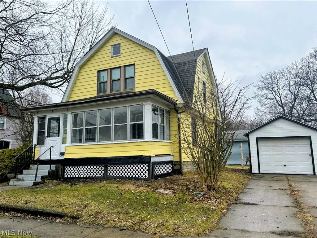 210 Madison Street, Ravenna, OH 44266 - #1
