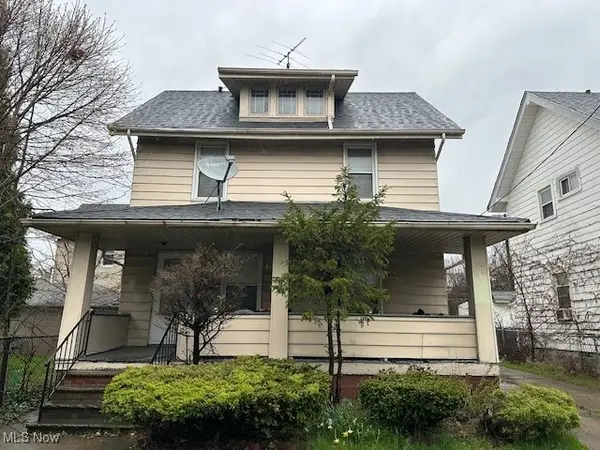 831 London Road, Cleveland, OH 44110