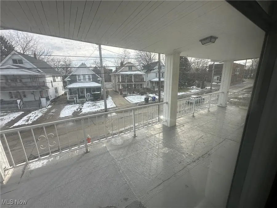 4270 Valley Road, Cleveland, OH 44109 - Image #2