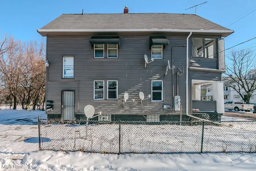 813 Wayside Road, Cleveland, OH 44110 - Image #2