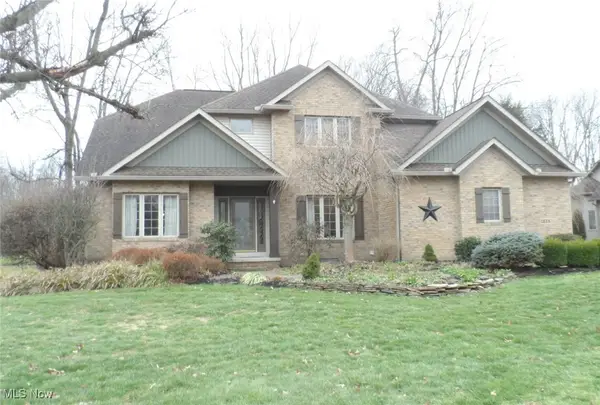 1238 Maxfli Drive, Akron, OH 44312