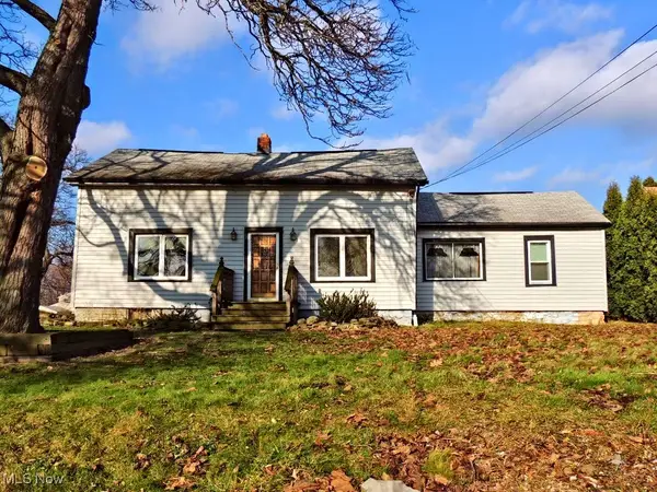 23781 Columbus Road, Bedford Heights, OH 44146