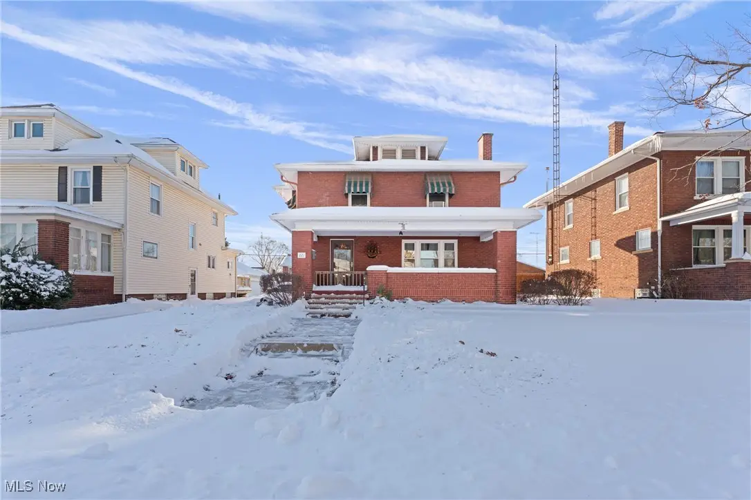 221 Bellflower Nw Avenue, Canton, OH 44708 - Image #1