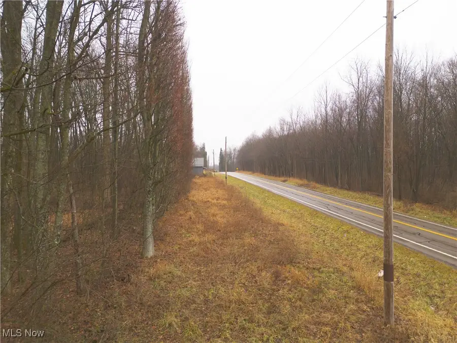 12025 Pleasant Valley Road, Frazeysburg, OH 43822 - Image #2