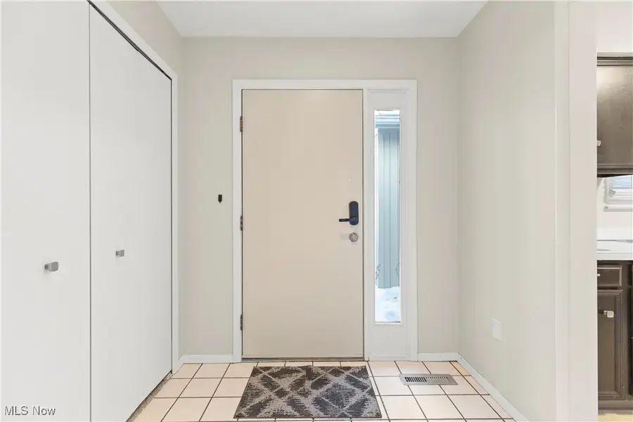 19341 Idlewood Trail, Strongsville, OH 44149 - Image #3