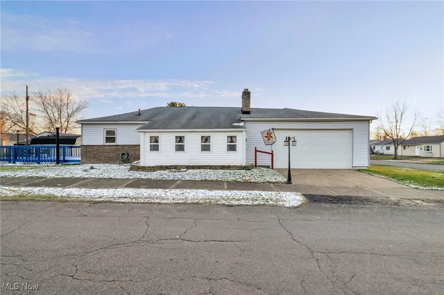 3106 NE 22nd Ne Street, Canton, OH 44705 - Image #2