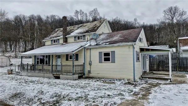 2404 Lowden Nw Street, Dover, OH 44622