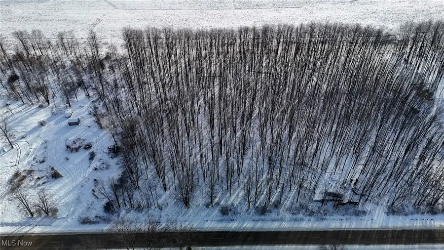 3522 Footville Richmond Road, Dorset, OH 44032 - Image #2