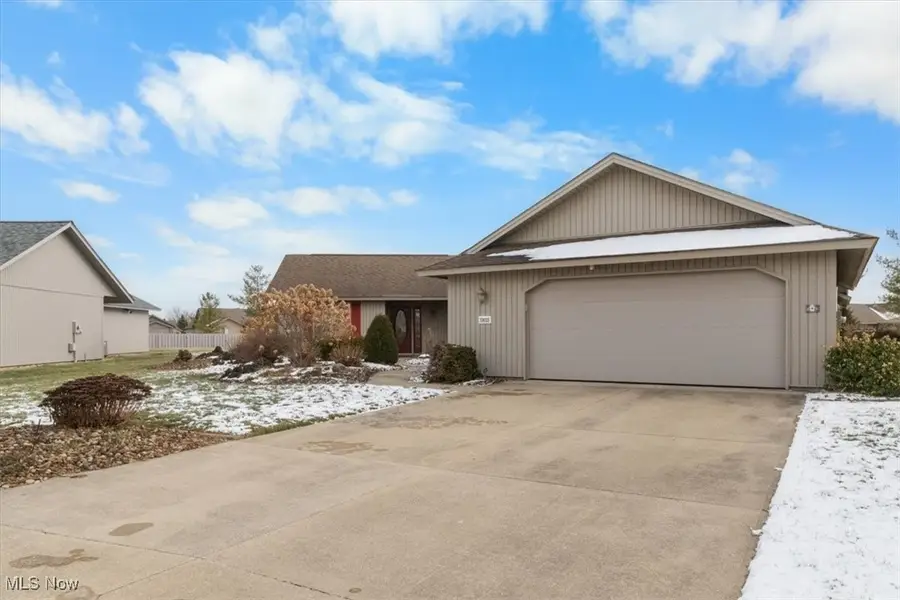 33025 Cobblestone Circle, North Ridgeville, OH 44039 - #2