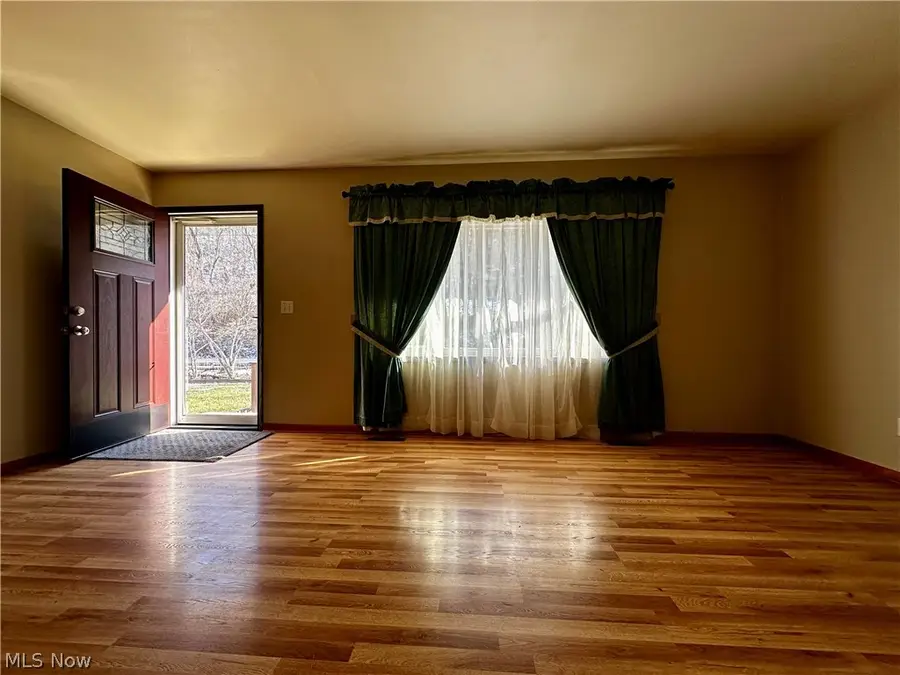 609 Triplett Street, Belmont, WV 26134 - #3