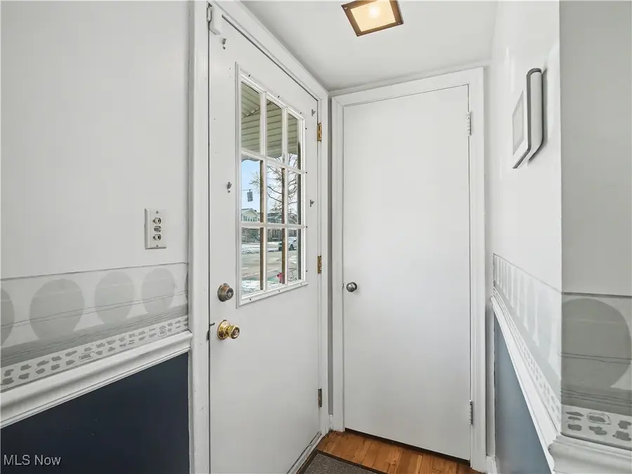 2200 Carabel Avenue, Lakewood, OH 44107 - Image #3