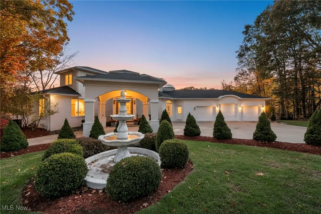 8709 Deer Creek Drive, Broadview Heights, OH 44147 - Image #1