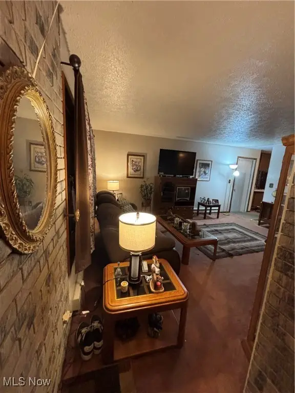 1403 Dorchester Drive, Madison, OH 44057 - Image #3